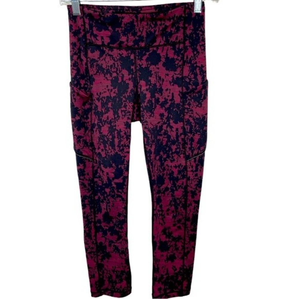 🥑5/$25 Lululemon Speed Up Crop Pocket tight Maroon/Black sz 4